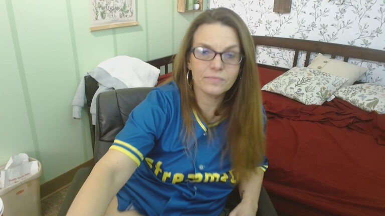 GeminiLoveXO's Streamate show and profile