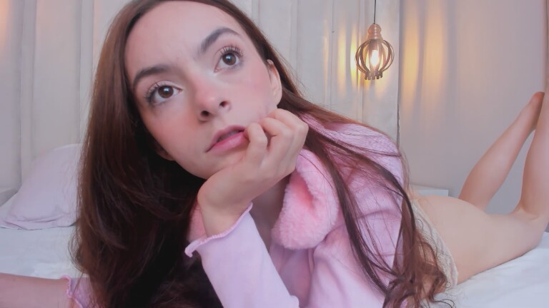 LucianaAriaas's Streamate show and profile