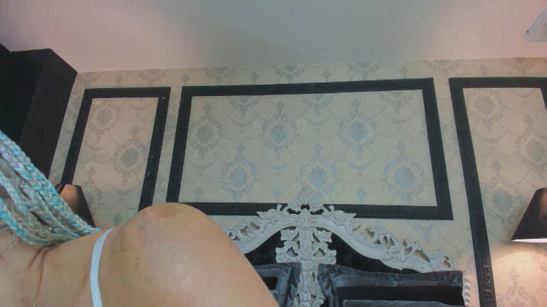 MadisonBecker's Streamate show and profile