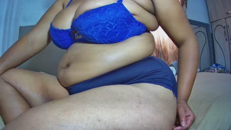 DirtyMelo's Streamate show and profile