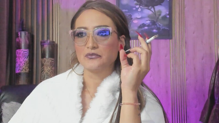 AdeleMour's Streamate show and profile