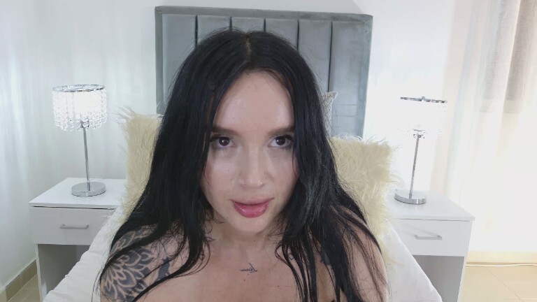 Sweetssinn's Streamate show and profile