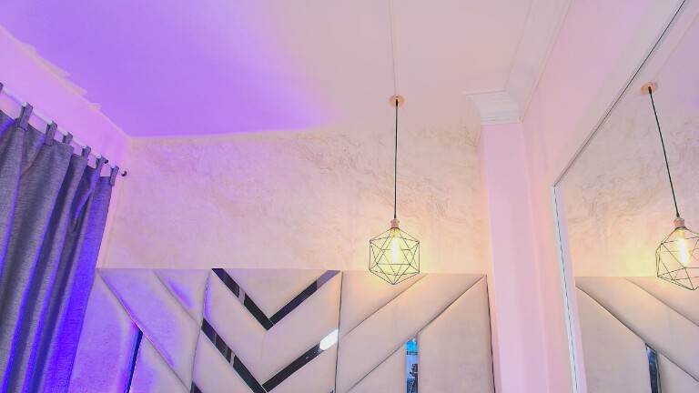 Luna_Blyss's Streamate show and profile