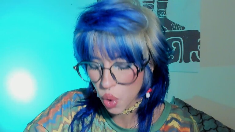 TinaRoberts19's Streamate show and profile