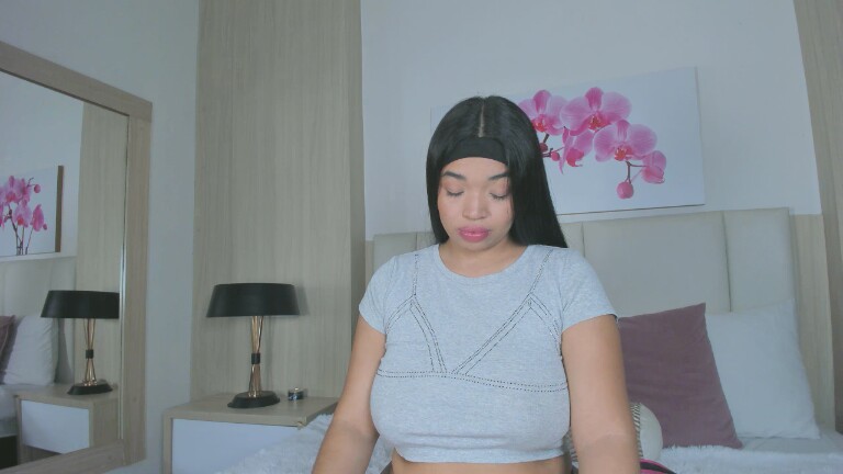 LilyyFox's Streamate show and profile