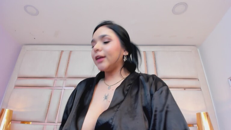 StephanieRamirez's Streamate show and profile