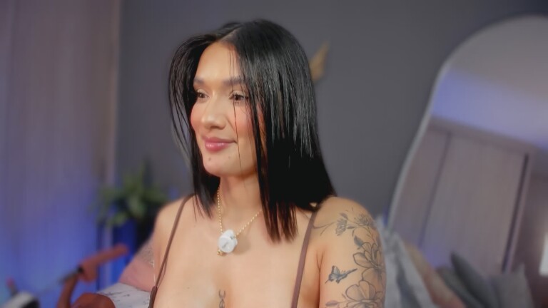 Lotie_Cox's Streamate show and profile