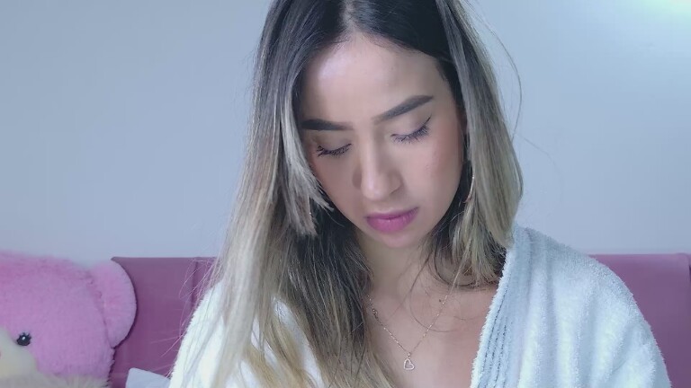 KarinaGoldman's Streamate show and profile