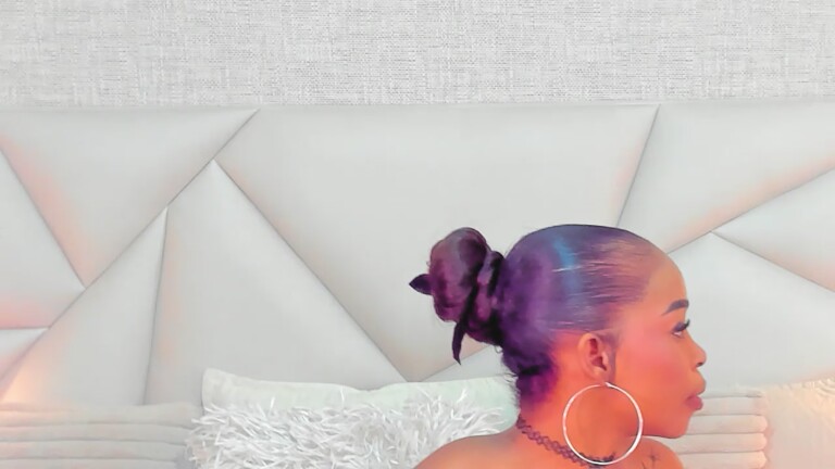 TyraaLambert's Streamate show and profile