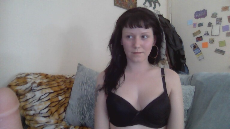 CherieMoanamour's Streamate show and profile