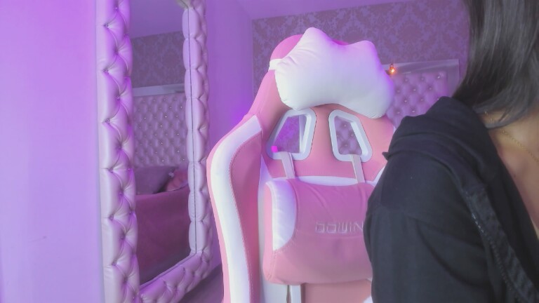 LylaKarl's Streamate show and profile