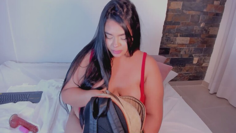 Samantha_West's Streamate show and profile