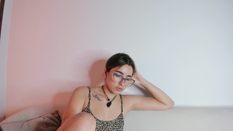 AuraRosse's Streamate show and profile