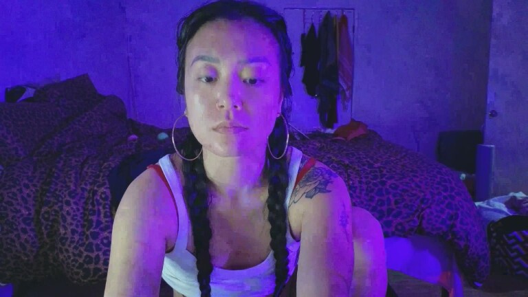 PriestessWu's Streamate show and profile