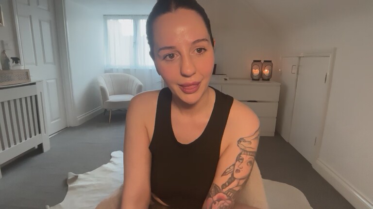 VelvetVonBlack_UK's Streamate show and profile