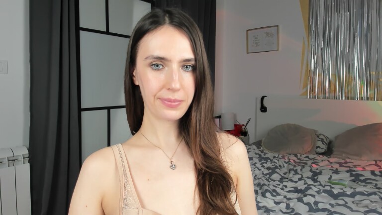 JennyferDreams's Streamate show and profile