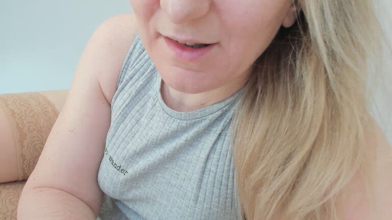 XxSweety_GirlxX's Streamate show and profile