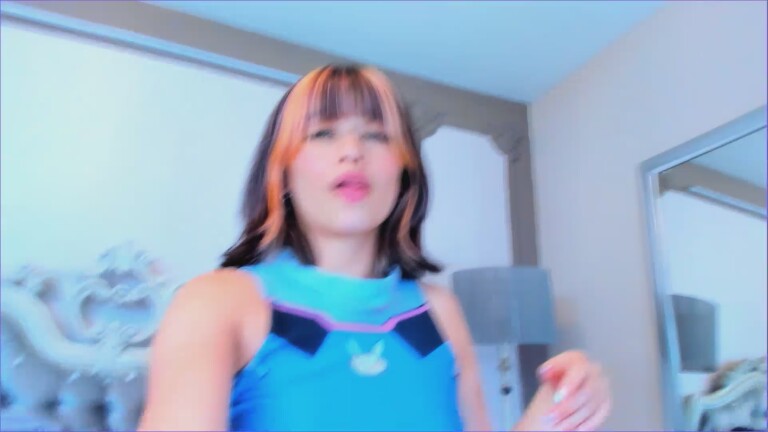 SiaSavach's Streamate show and profile