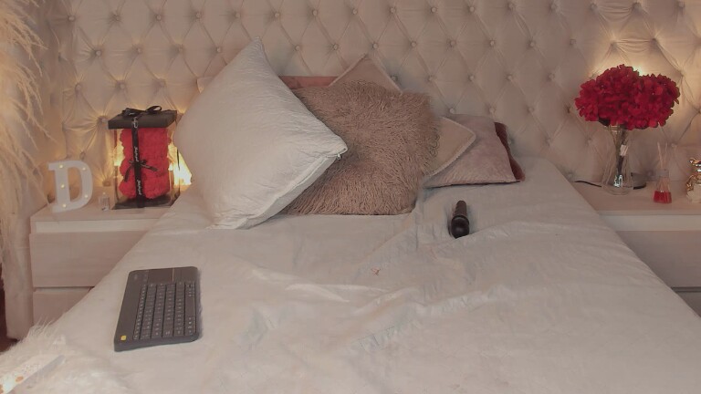 Dannah_Gomez's Streamate show and profile