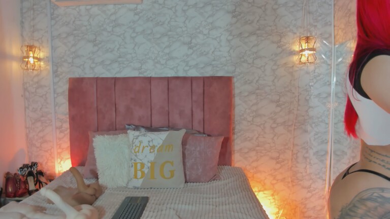 RebbecaWells's Streamate show and profile