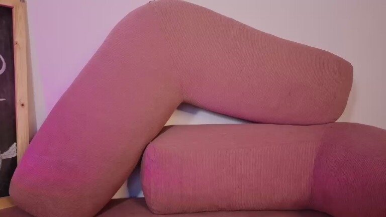 Gaia33's Streamate show and profile