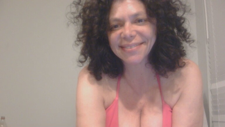 VivienneVale's Streamate show and profile