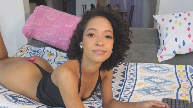 Julianita_Toro's Streamate show and profile