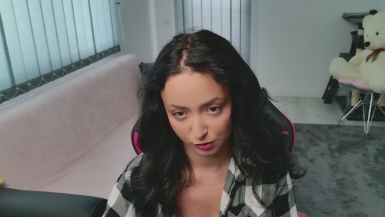 LilithBlaze's Streamate show and profile