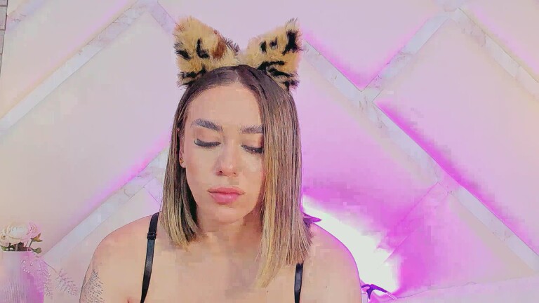 MadisonReeds's Streamate show and profile