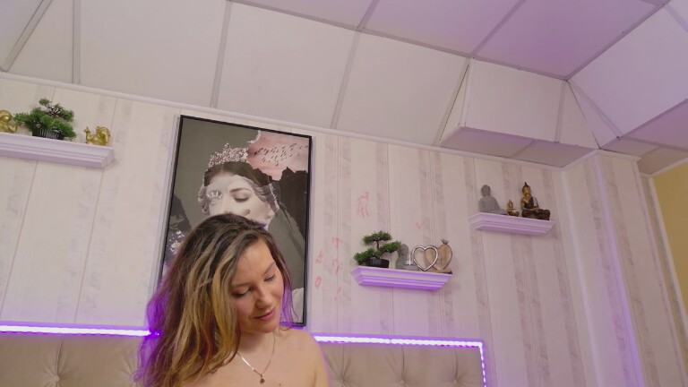 AnnieRose's Streamate show and profile