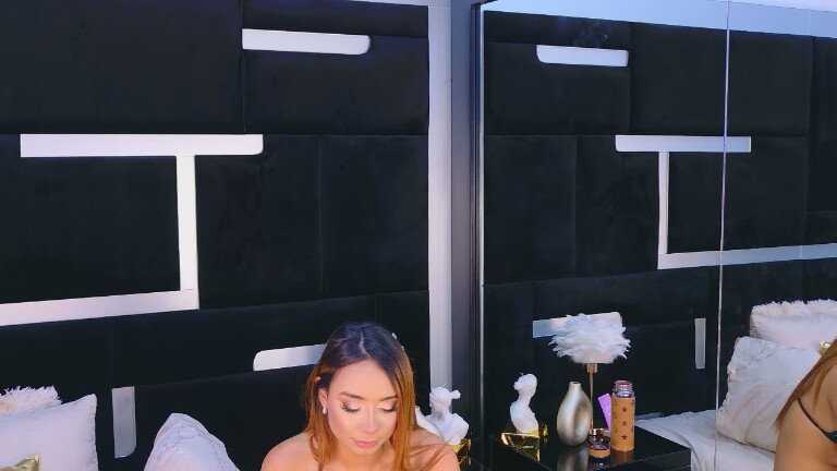 AlanaFerrara's Streamate show and profile