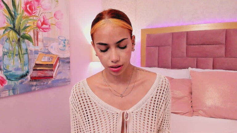 AnnieAdaams's Streamate show and profile