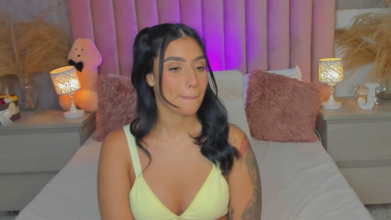 JulietaKennedy's Streamate show and profile