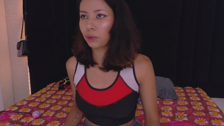 Kanay_uwu's Streamate show and profile