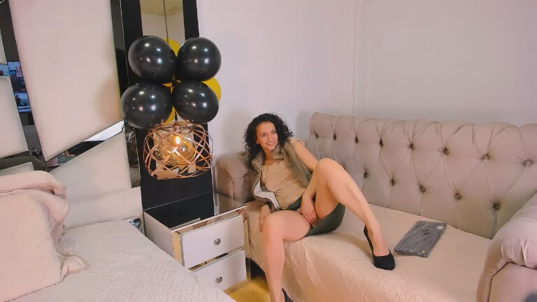 arianarusell's Streamate show and profile