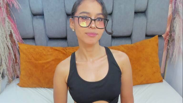 GABYHANK's Streamate show and profile