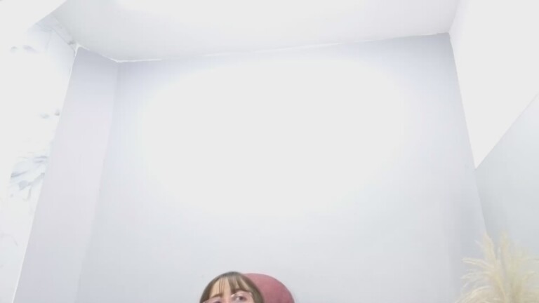 ISABELLAJHONS's Streamate show and profile