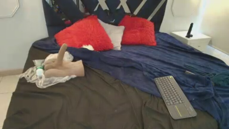 BarbaraHoney's Streamate show and profile