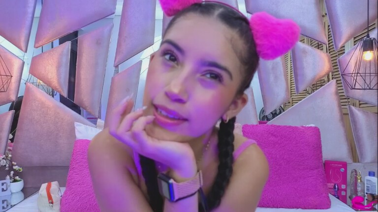 AbbyBenet's Streamate show and profile