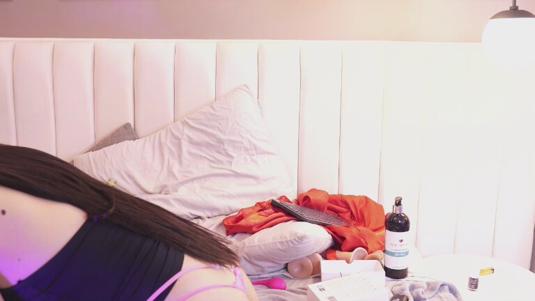 MilaIvy's Streamate show and profile