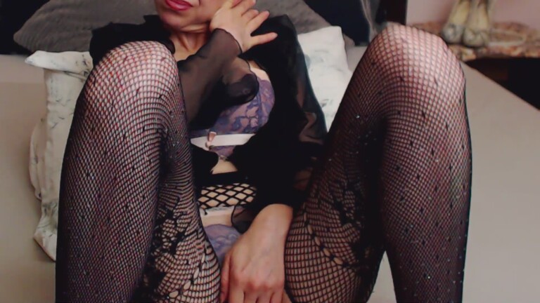 AylyneMiller's Streamate show and profile