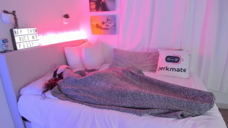 QueenChloeXO's Streamate show and profile