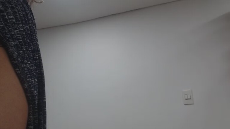 LunaDumont's Streamate show and profile