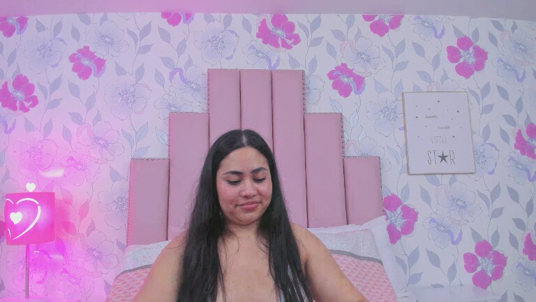 SophieRain's Streamate show and profile