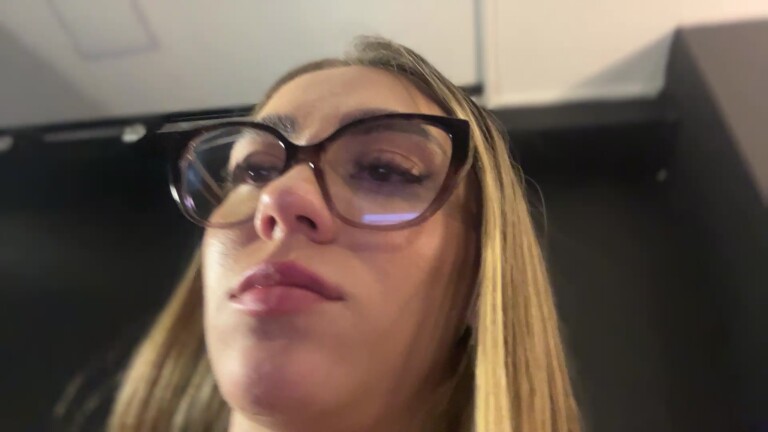 MadisonReeds's Streamate show and profile