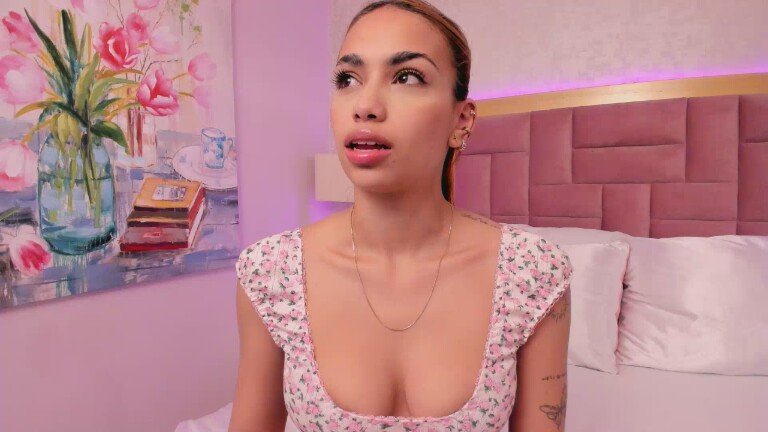 AnnieAdaams's Streamate show and profile