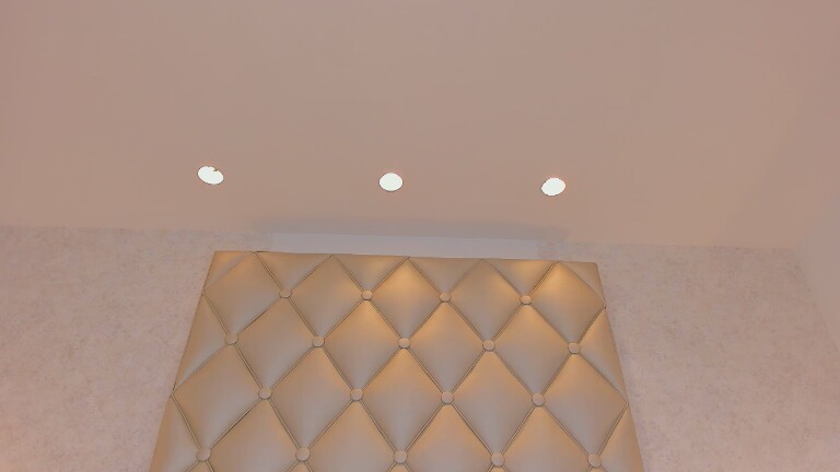 MiaaCaastro's Streamate show and profile