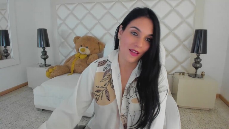 mia_sweetie's Streamate show and profile