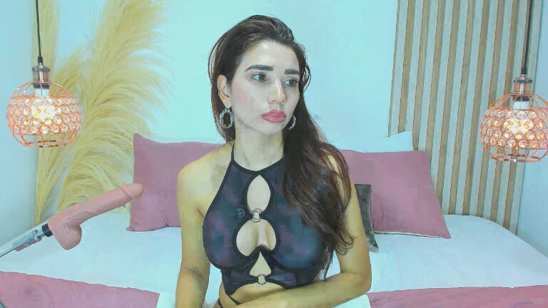 BellaSweet's Streamate show and profile