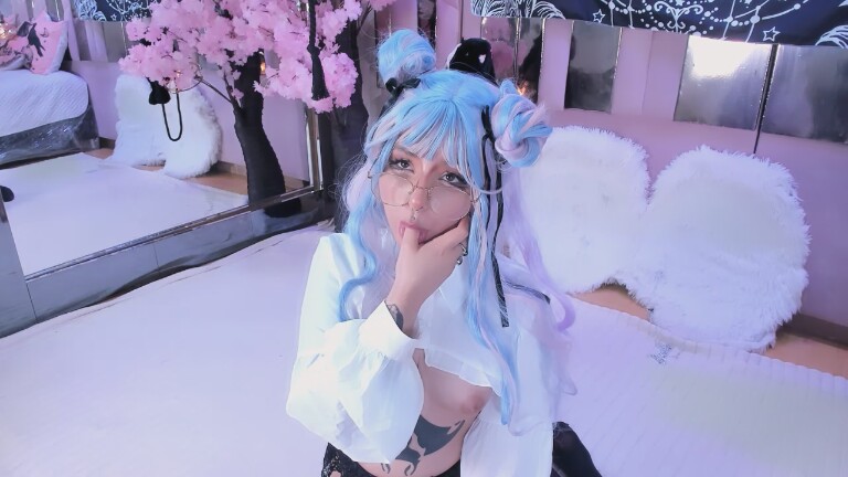 BizzyNoar19's Streamate show and profile